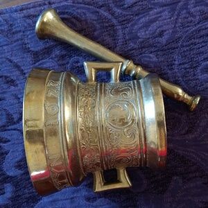 Vintage Ornate Solid Brass Mortar & Pestle